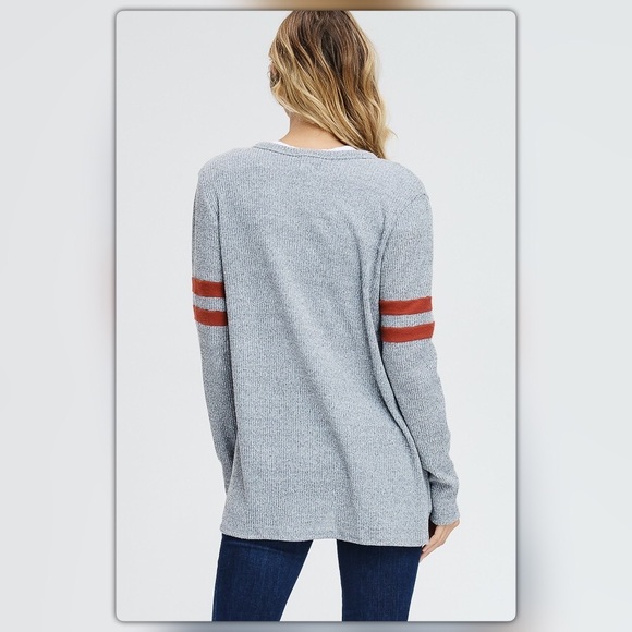 Sporty Gray Stripe Cardigan - Picture 3 of 4